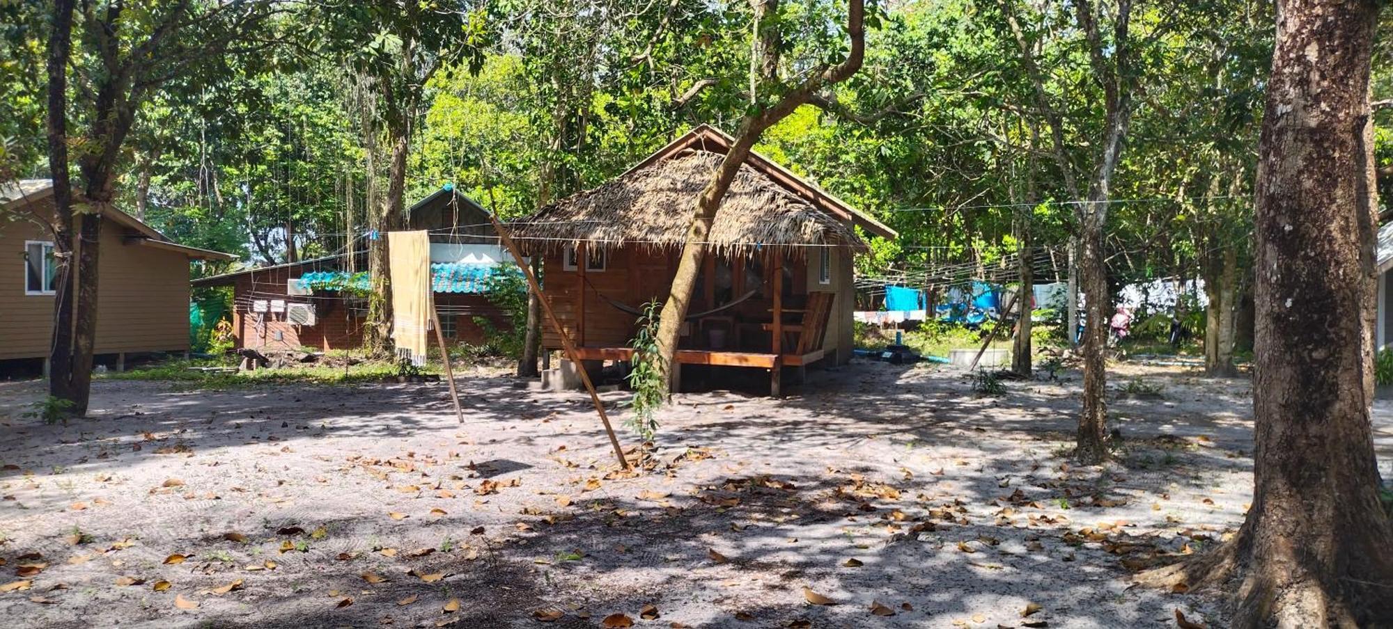 Lazy Hut Hotel Đảo Ko Phayam Ngoại thất bức ảnh