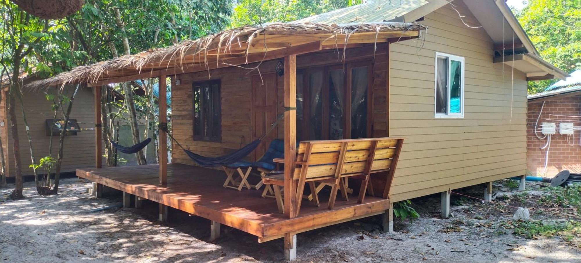 Lazy Hut Hotel Đảo Ko Phayam Ngoại thất bức ảnh